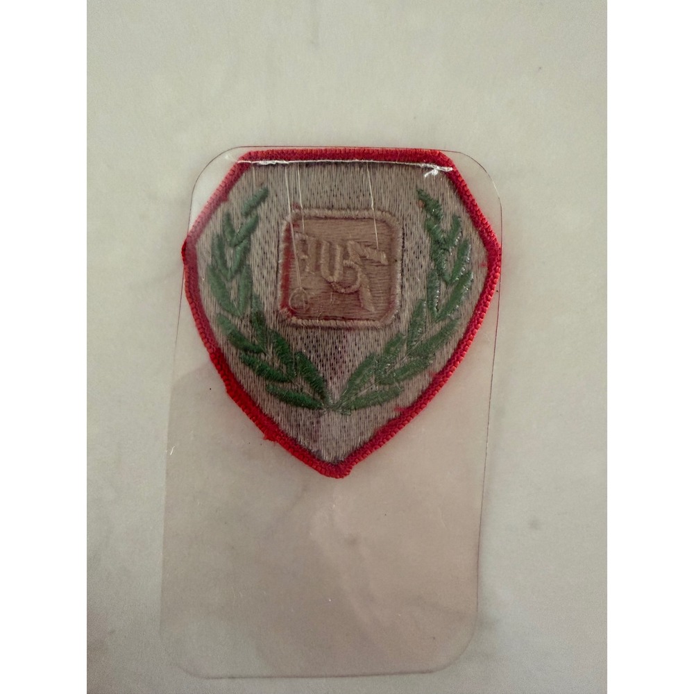 Vintage 7Up Soda Patch Embroidered Laurel Leaf Shield Logo Sew Red Black Green - Picture 2 of 2